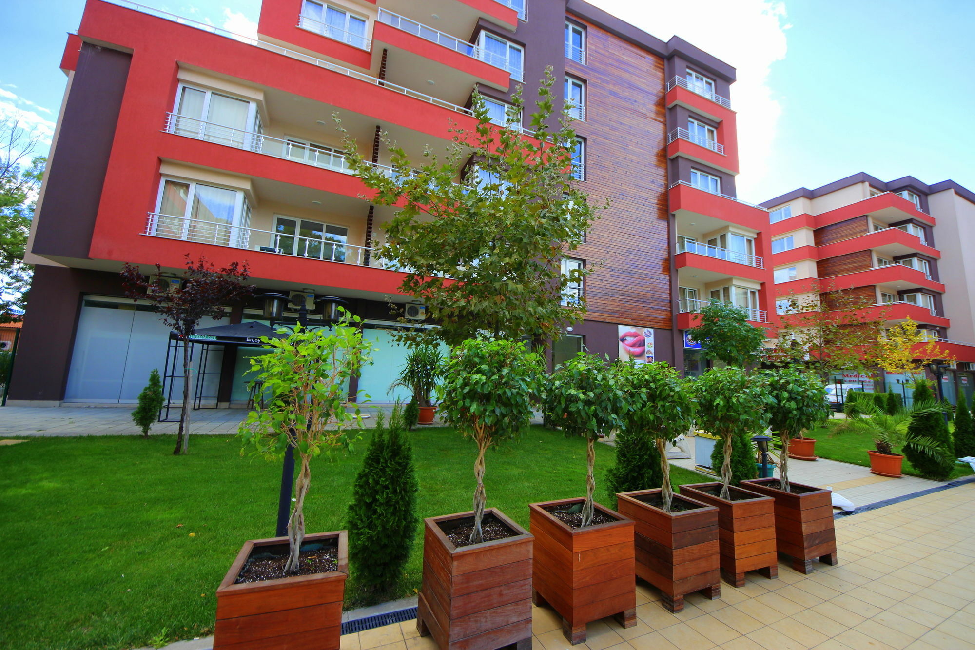 Menada Zornitsa Apartments Sunny Beach Exterior foto